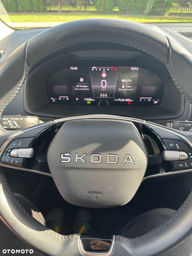 Skoda Karoq 1.5 TSI ACT Selection DSG - 16