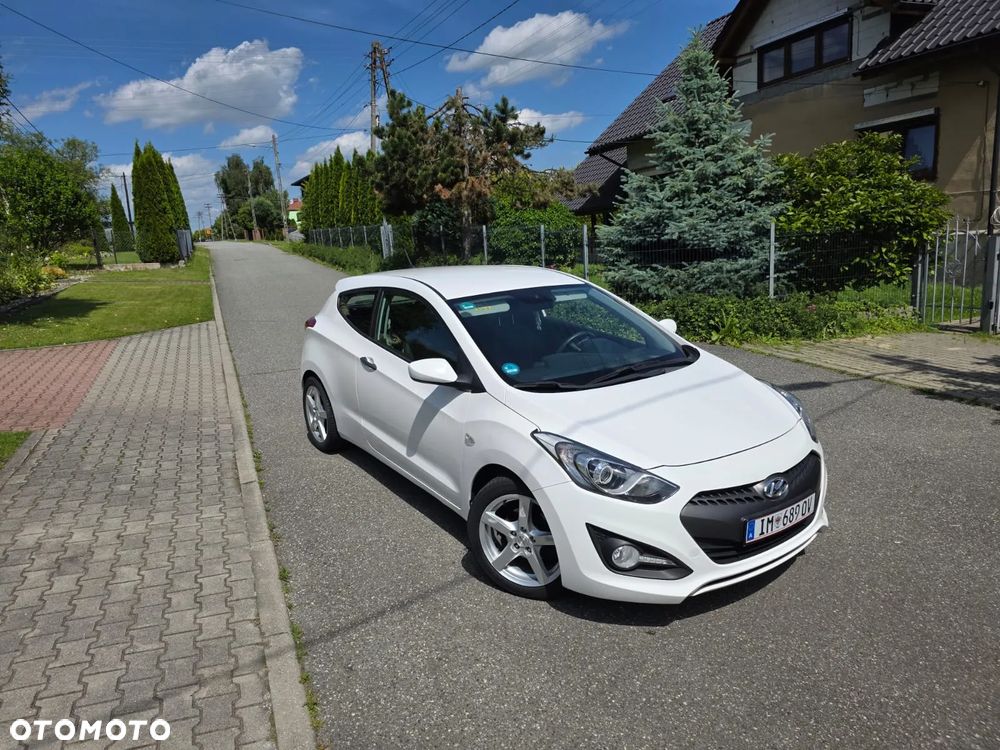 Hyundai i30 1.4 Base - 36