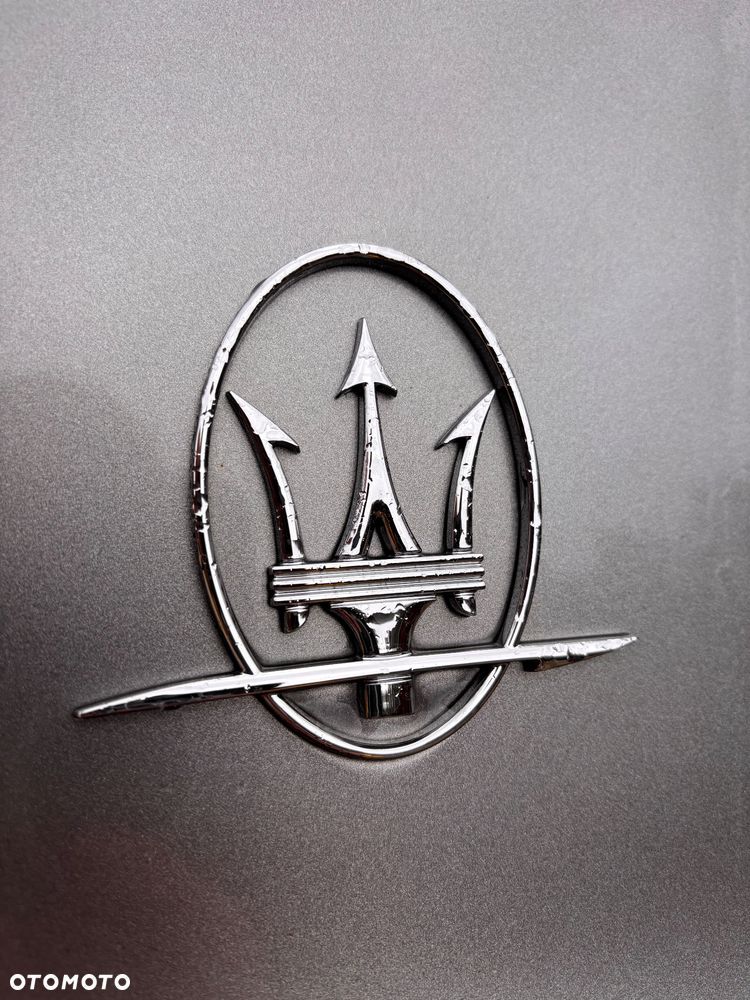 Maserati Levante Q4 Executive - 16