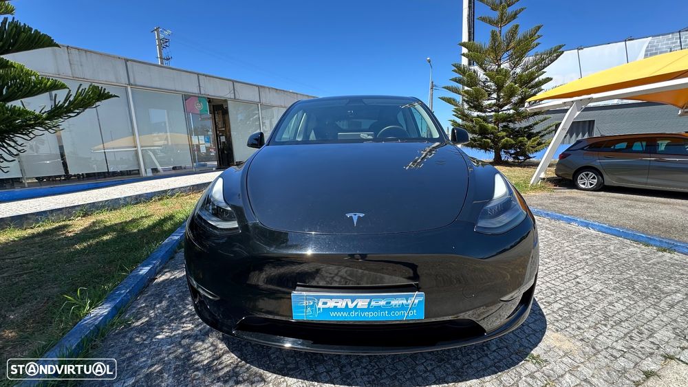 Tesla Model Y Performance Dual Motor AWD - 5