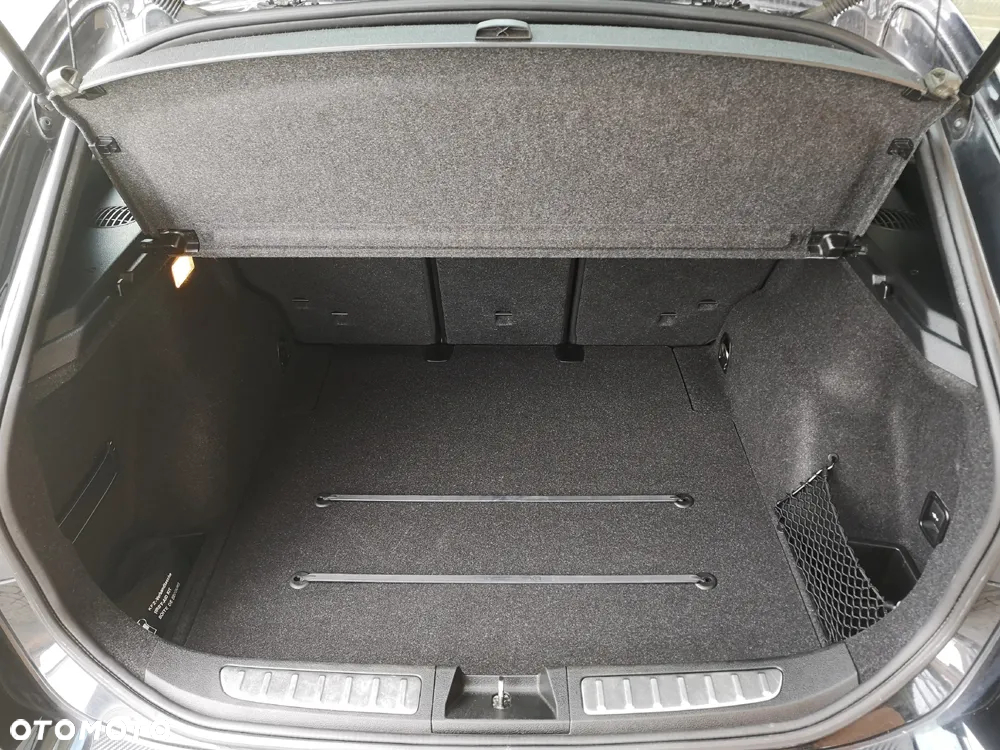BMW X1 xDrive18d - 27