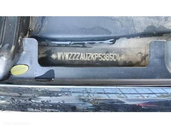 Volkswagen Golf - 10