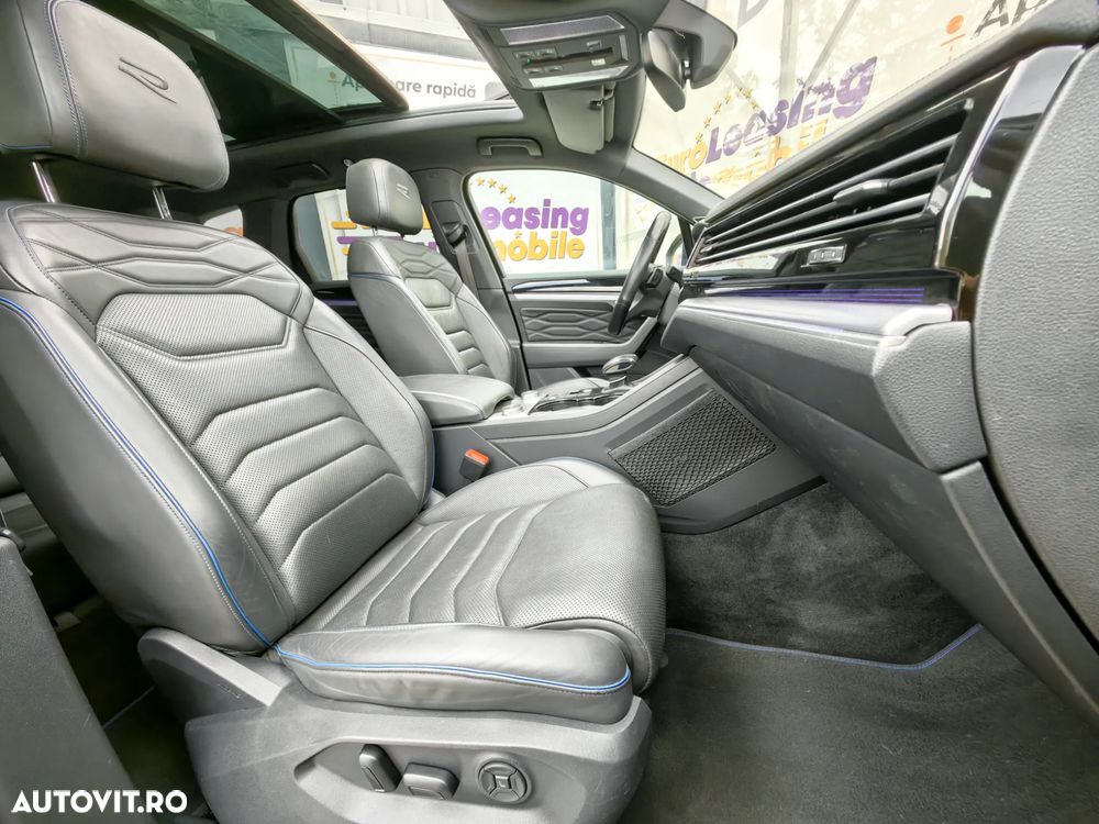 Volkswagen Touareg V6 TSI eHybrid PHEV R - 24