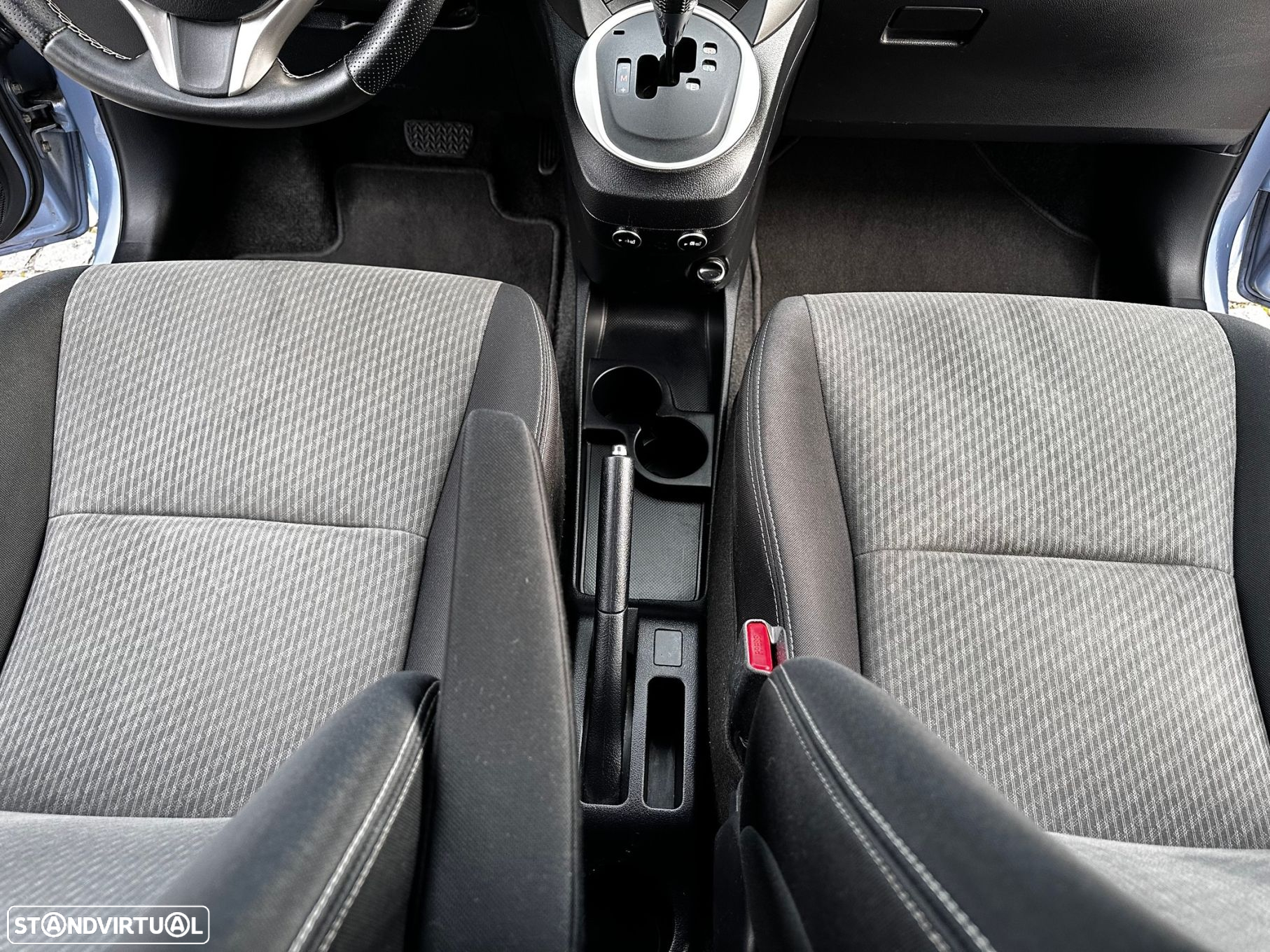 Toyota Verso-S - 18