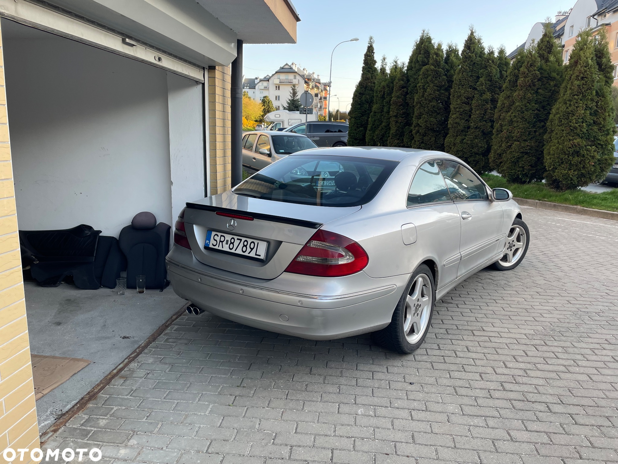 Mercedes-Benz CLK - 4