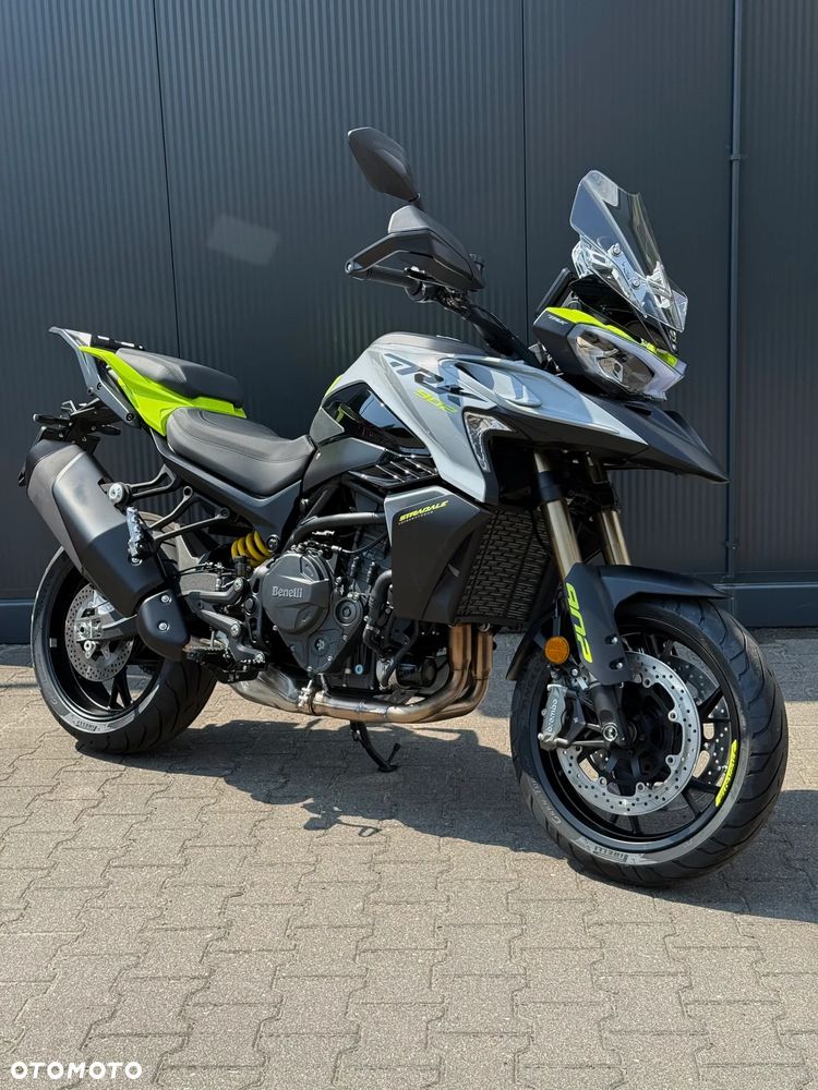 Benelli Inny - 1