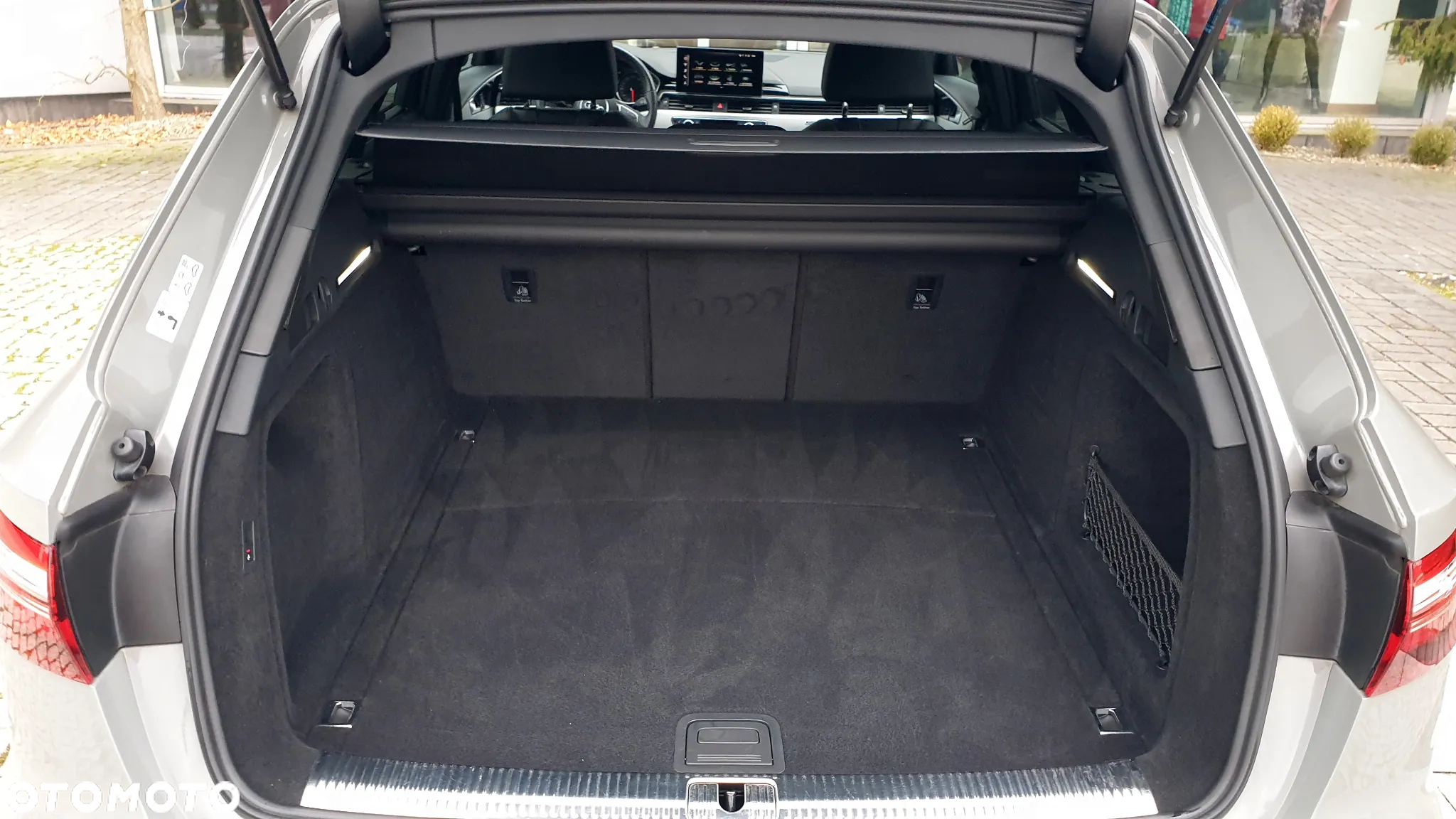 Audi A4 Avant 45 TDI quattro tiptronic S line - 30