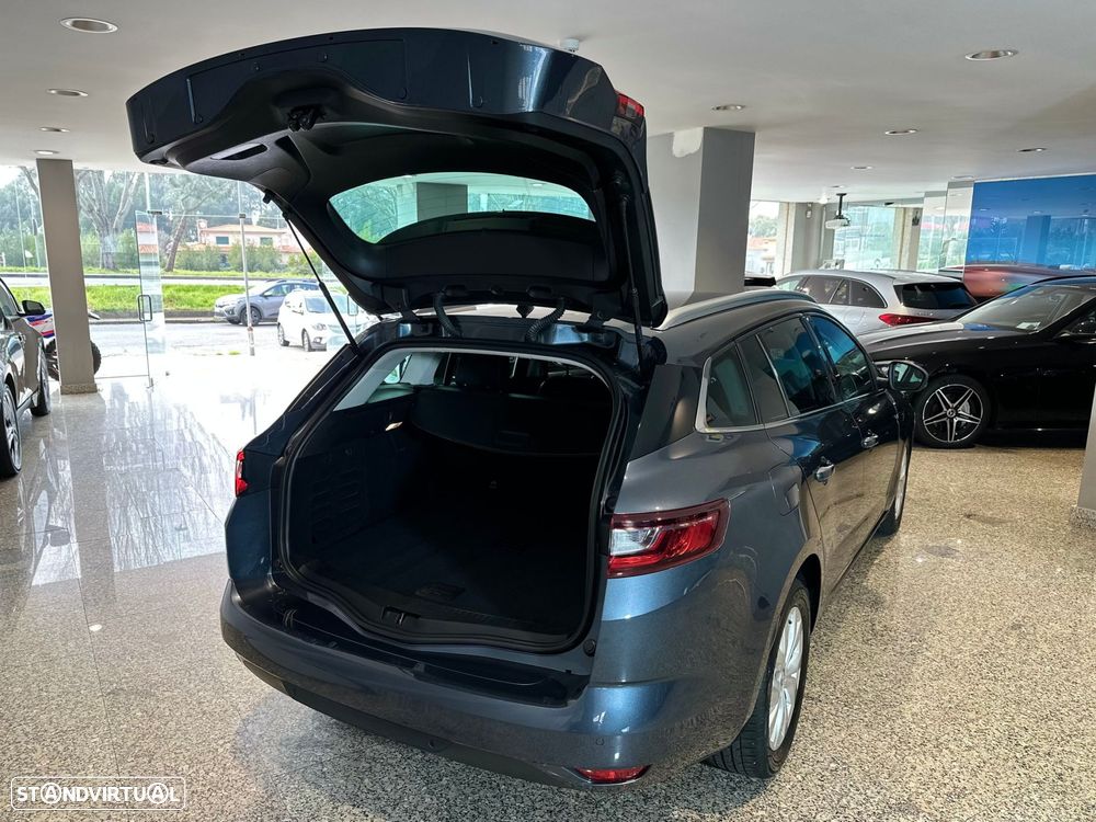 Renault Mégane 1.5 Blue dCi Limited - 27