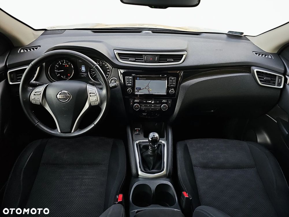 Nissan Qashqai 1.2 DIG-T N-Connecta - 32