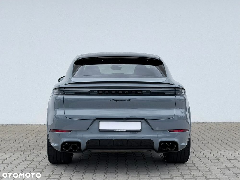 Porsche Cayenne - 7