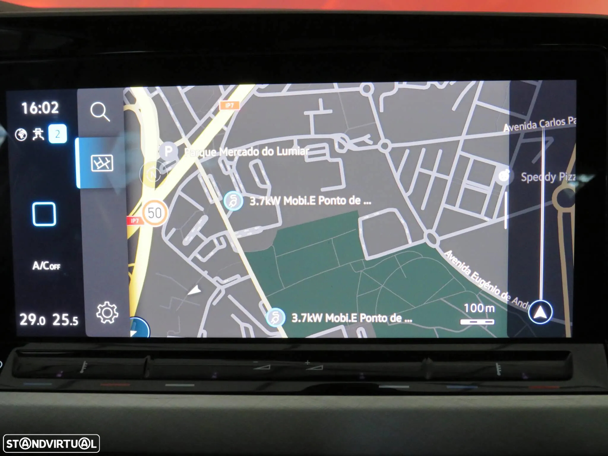 VW Golf 1.0 eTSI Life DSG - 26