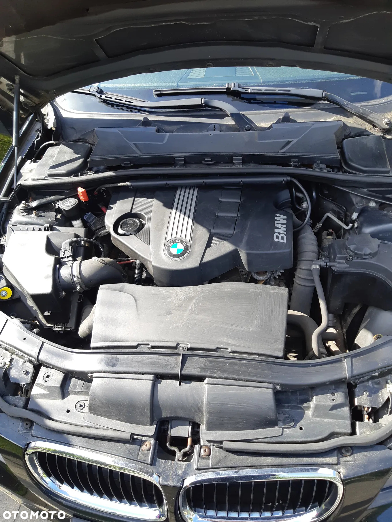 BMW Seria 3 318d DPF Touring - 10