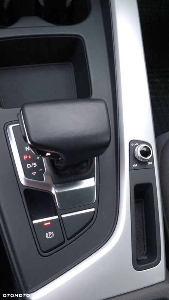 Audi A4 Limousine - 10