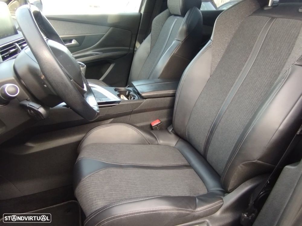 Peugeot 3008 1.2 PureTech GT Line - 37