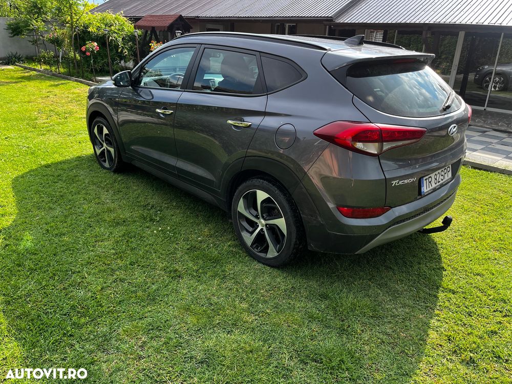 Hyundai Tucson 2.0 CRDI 4WD 6AT Premium+ - 3