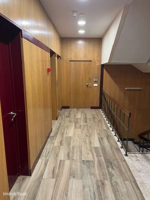 Escritório para arrendar em Queluz Baixo- Oeiras - Grande imagem: 3/20