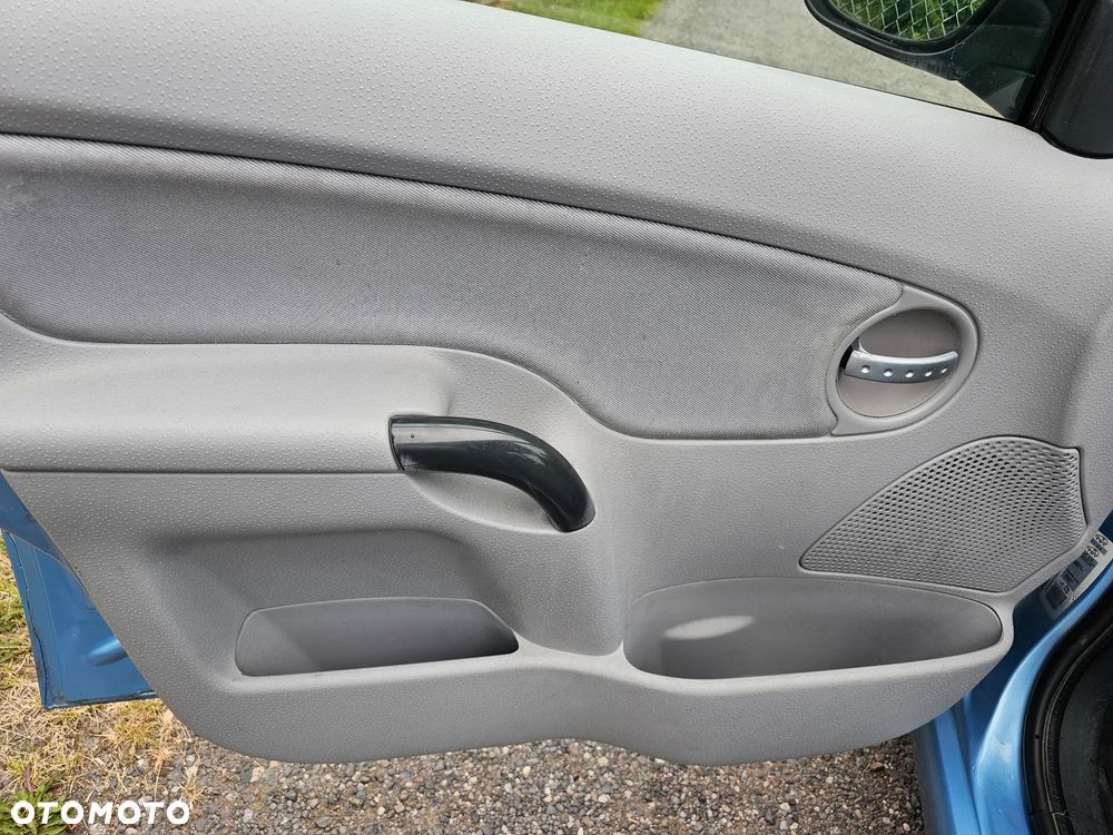 Citroën C3 1.4 HDi X - 26