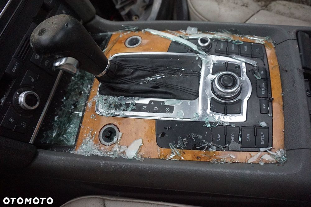 PANEL PRZYCISK WŁĄCZNIK Q7 4L LIFT MMI AUDI 2009-2015 - 1