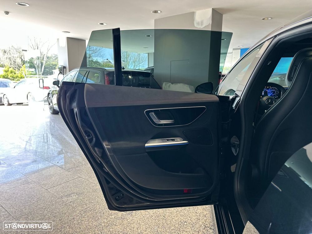 Mercedes-Benz EQE 300 AMG Line - 35