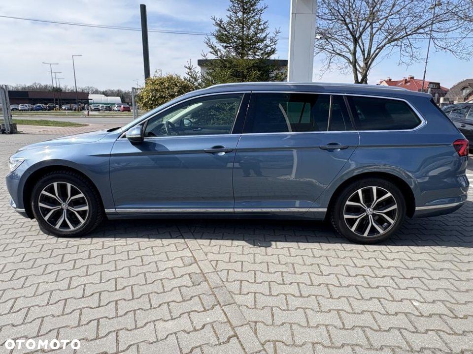 Volkswagen Passat - 18