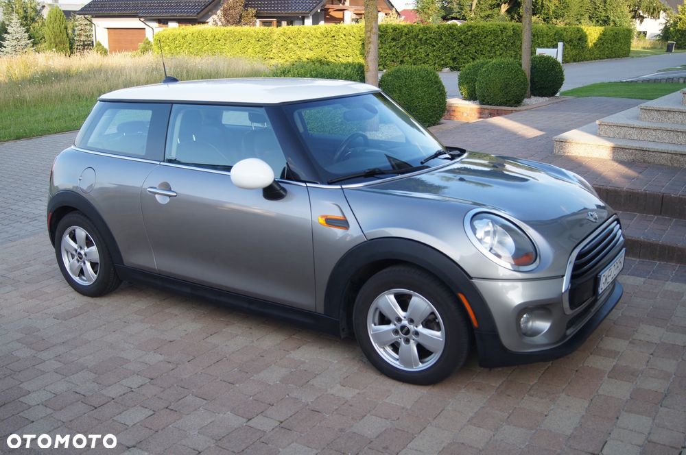 MINI Cooper Standard - 1