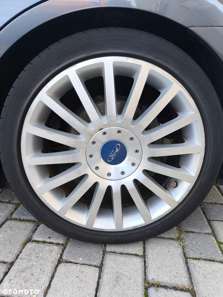 Ford Mondeo 3.0 V6 ST 220 - 12