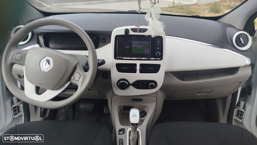 Renault Zoe (c/ Bateria) Life - 9