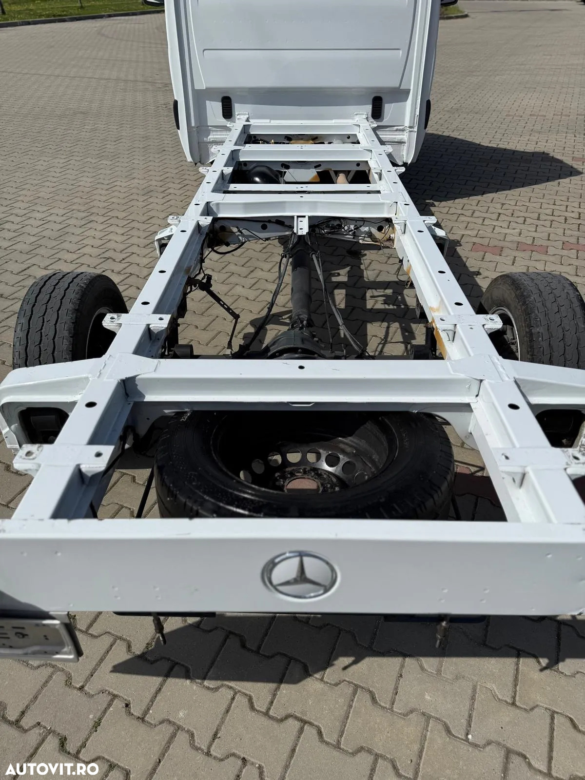 Mercedes-Benz Sprinter - 21