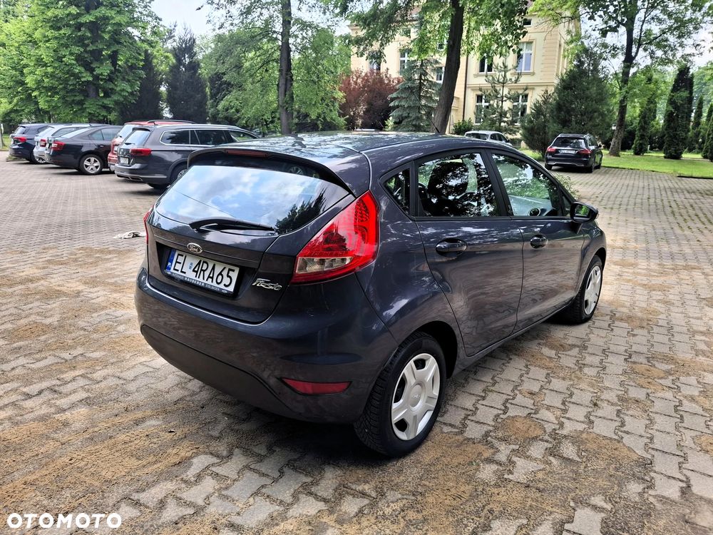 Ford Fiesta 1.25 Champions Edition - 4