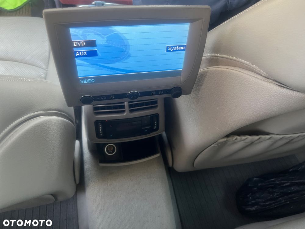 Mercedes-Benz Klasa E 500 4Matic Automatik Avantgarde - 13