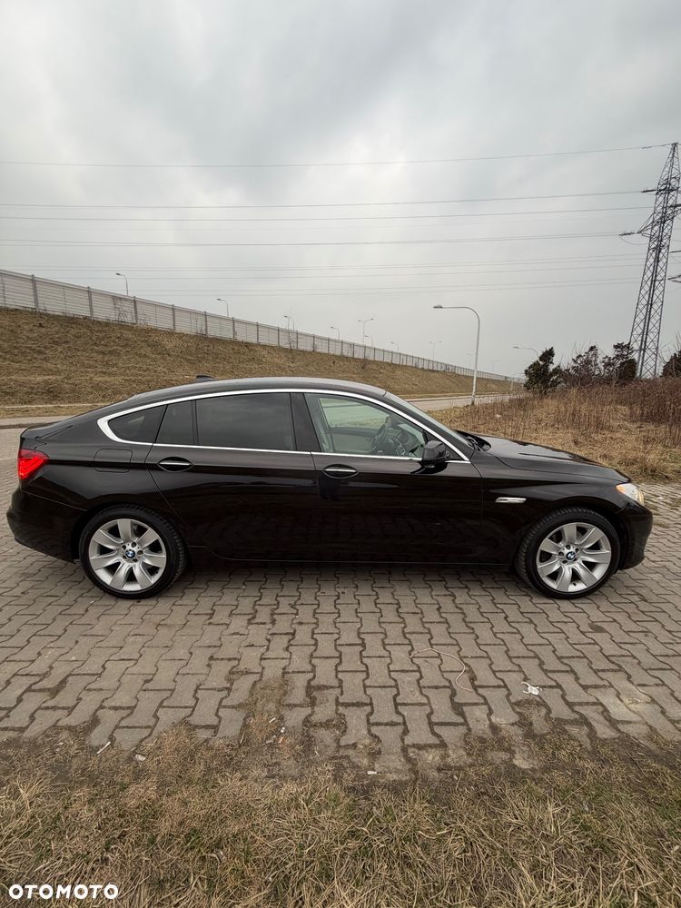 BMW 5GT 535d xDrive Tursimo Modern Line - 5