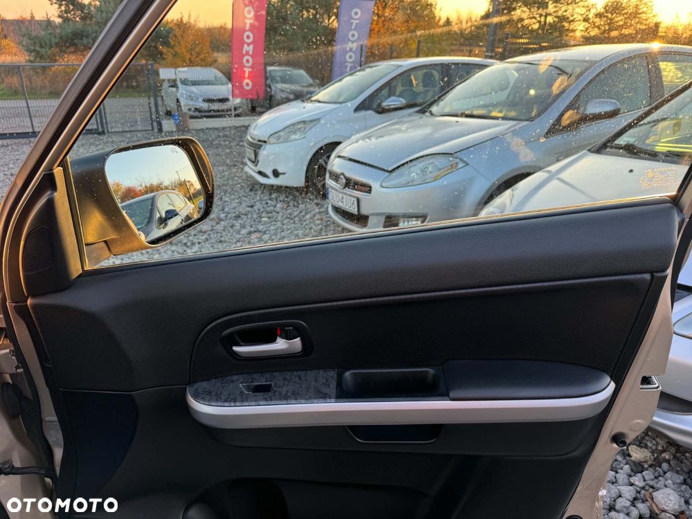 Suzuki Grand Vitara 1.9 DDiS De Luxe EU5 - 13