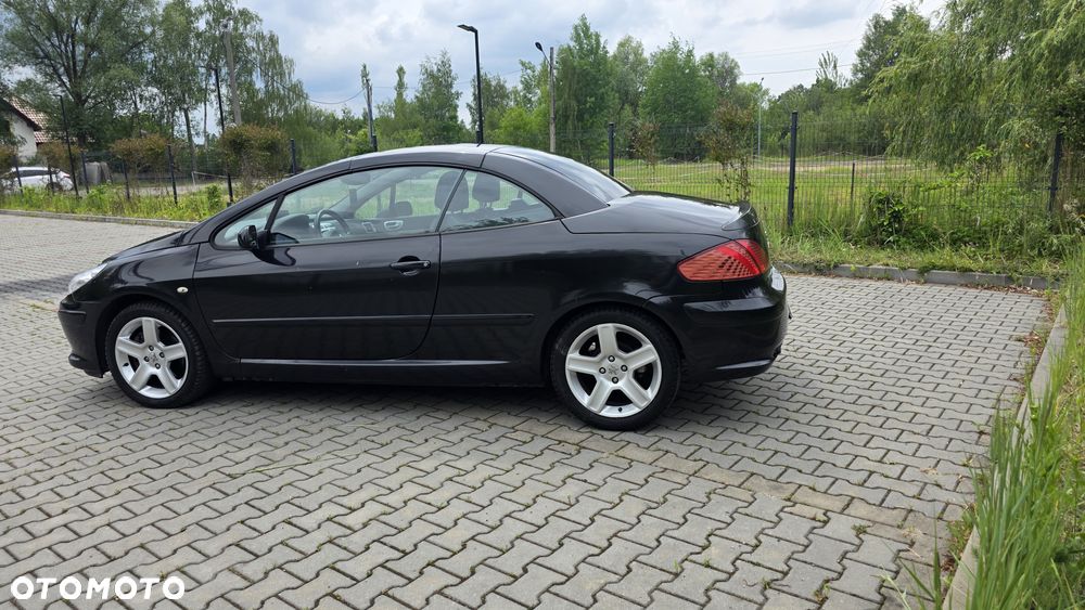 Peugeot 307 HDi 135 Sportline - 6