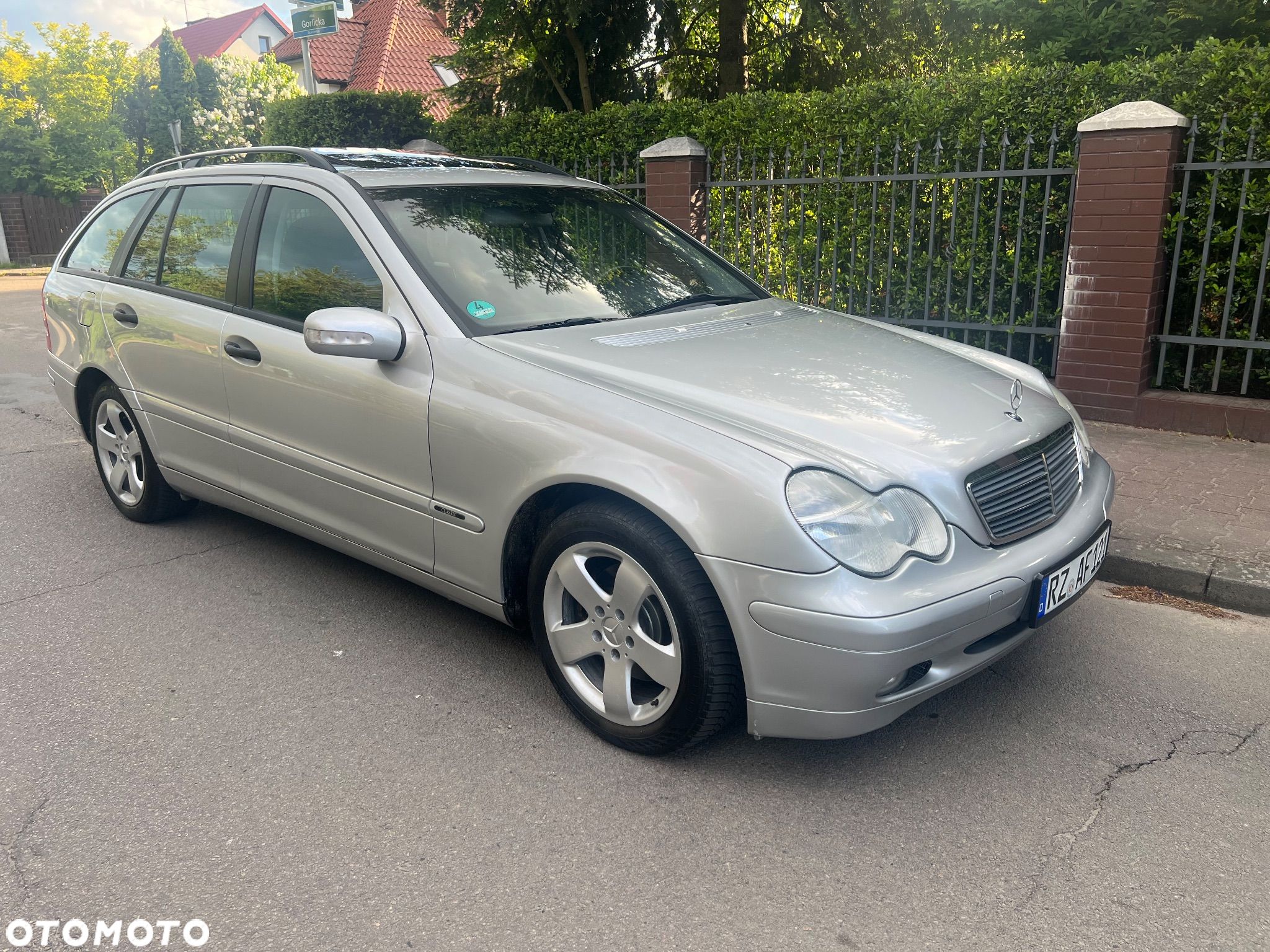 Mercedes-Benz Klasa C 180 T Kompressor Classic - 1
