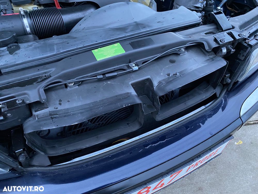 BMW Seria 7 740iA - 35