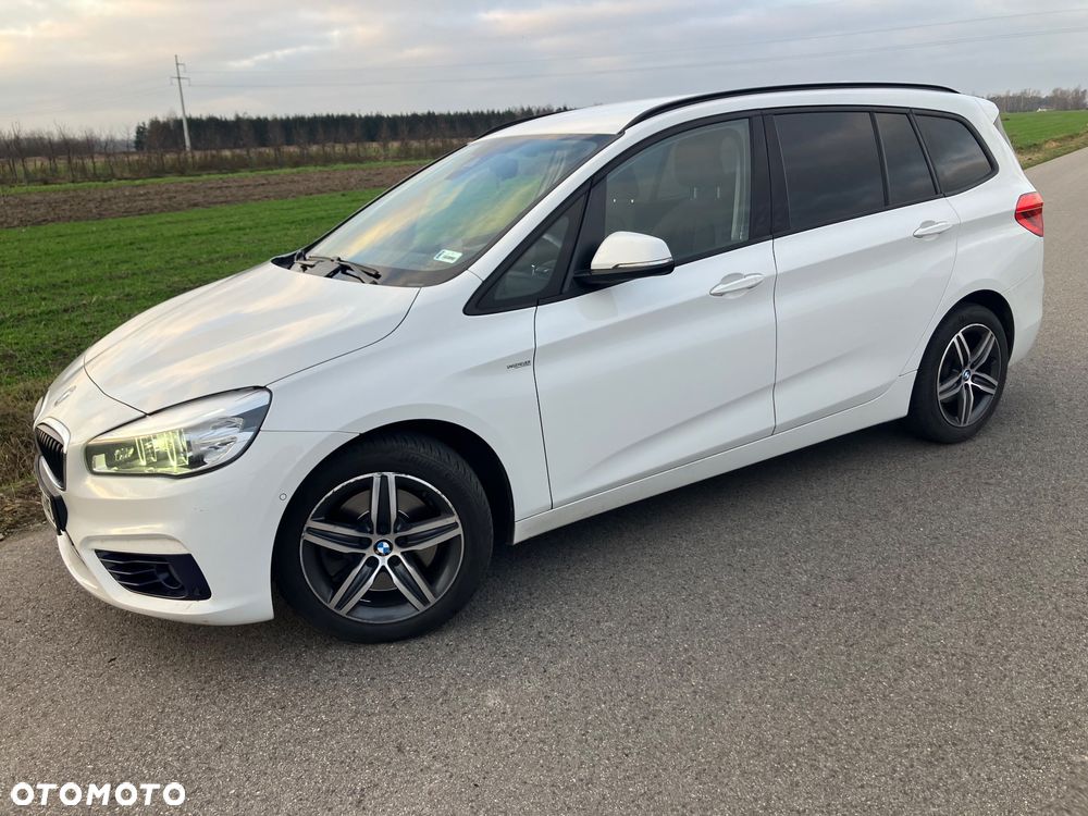 BMW Seria 2 220d Sport-Aut Sport Line - 10