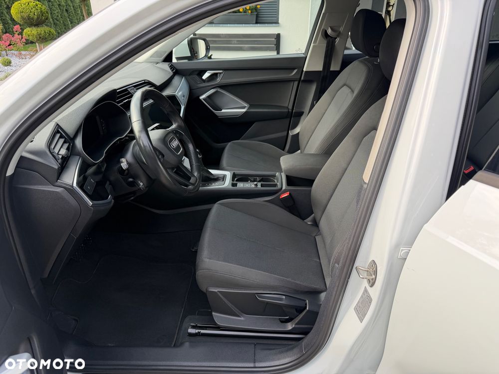 Audi Q3 35 TDI S tronic - 23