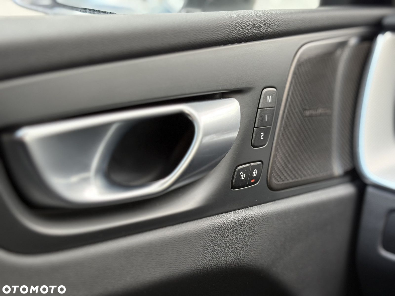Volvo XC 60 - 26