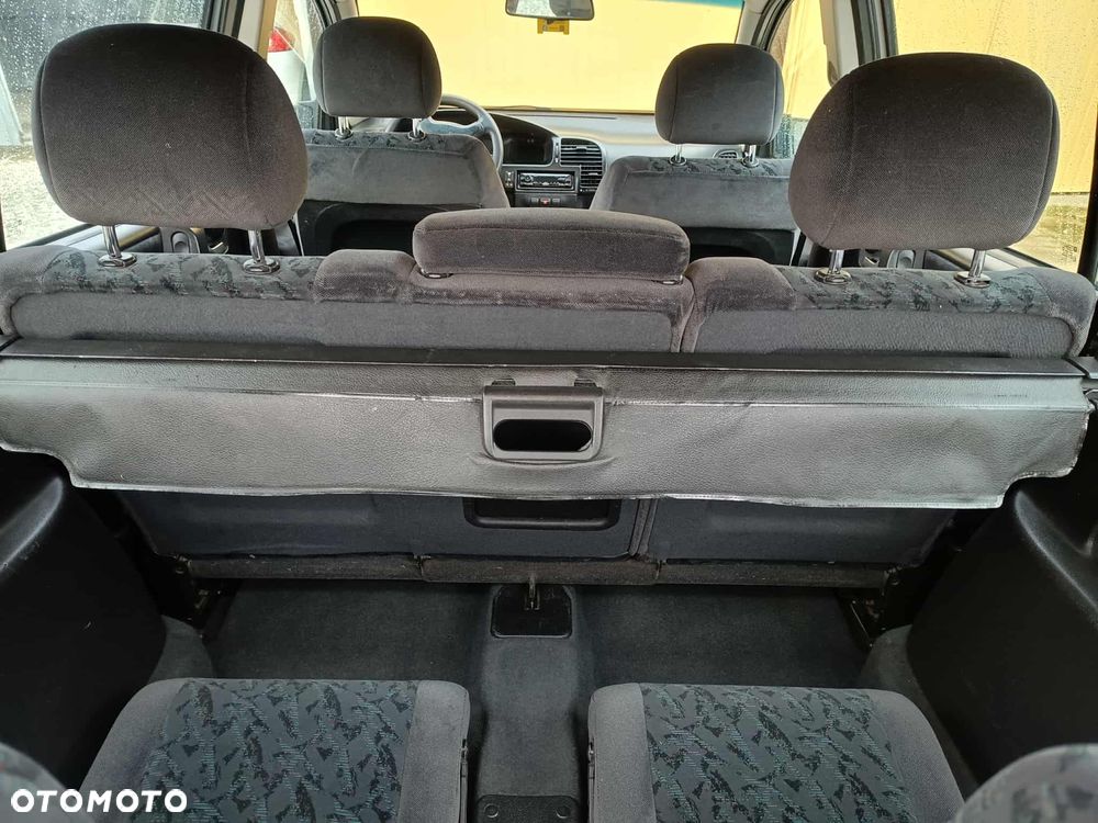 Opel Zafira 2.0 DTI Comfort - 10