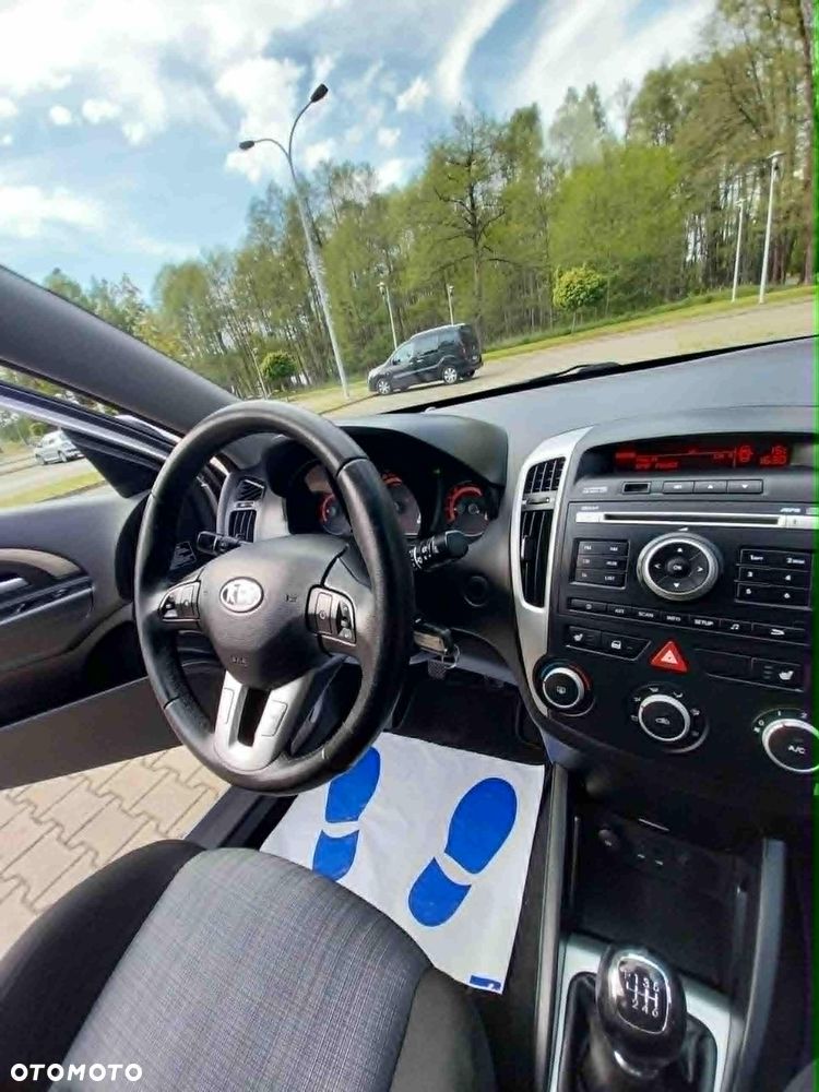 Kia Ceed 1.6 Crdi Comfort - 16
