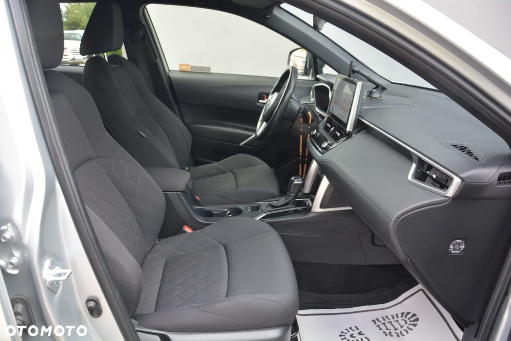 Toyota Corolla Cross 2.0 Hybrid Style - 19