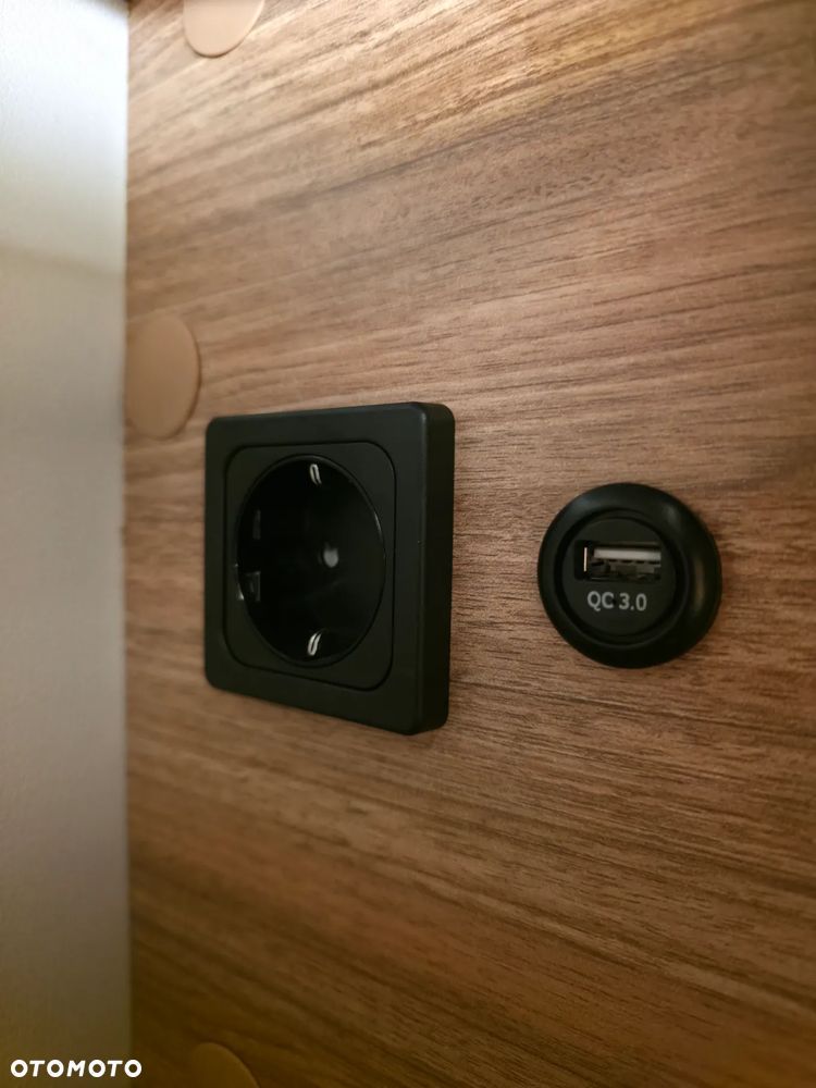 Weinsberg CaraCompact MB 640 MEG EDITION [PEPPER] 2025 - 34