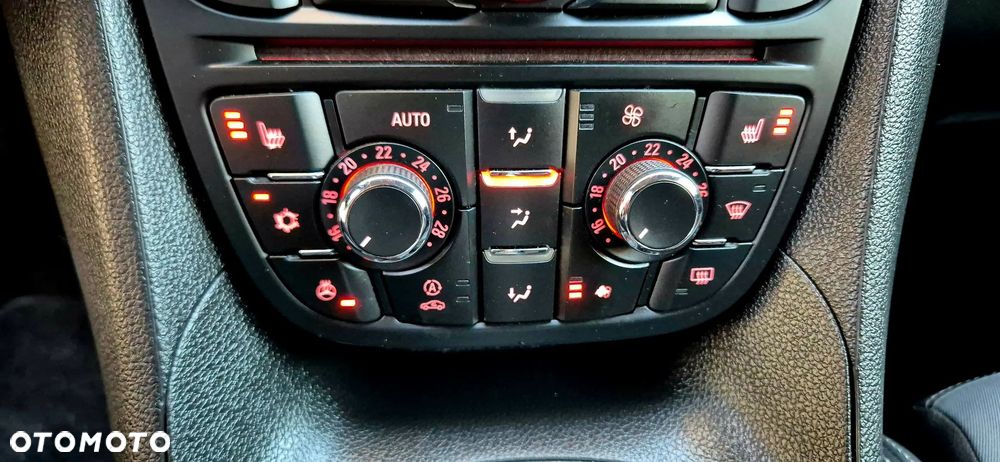 Opel Meriva 1.4 Design Edition - 18