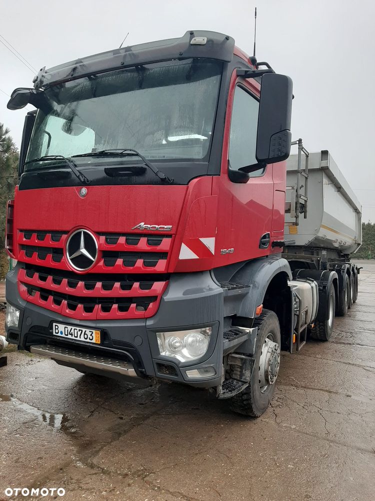 Mercedes-Benz Arcos 1843  4x4 + naczepa Schimtz - 2