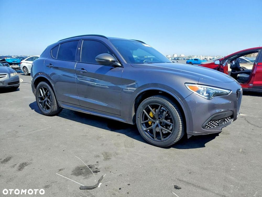 Alfa Romeo Stelvio 2.0 Turbo TI Q4 - 1