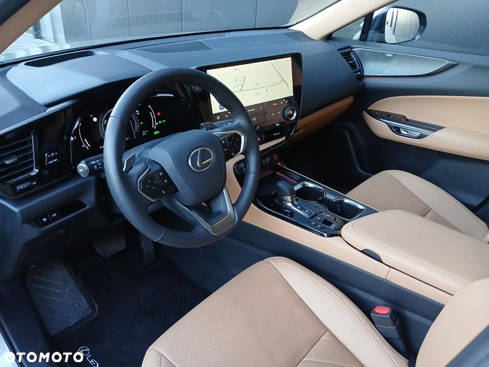 Lexus NX 350h Omotenashi AWD - 13