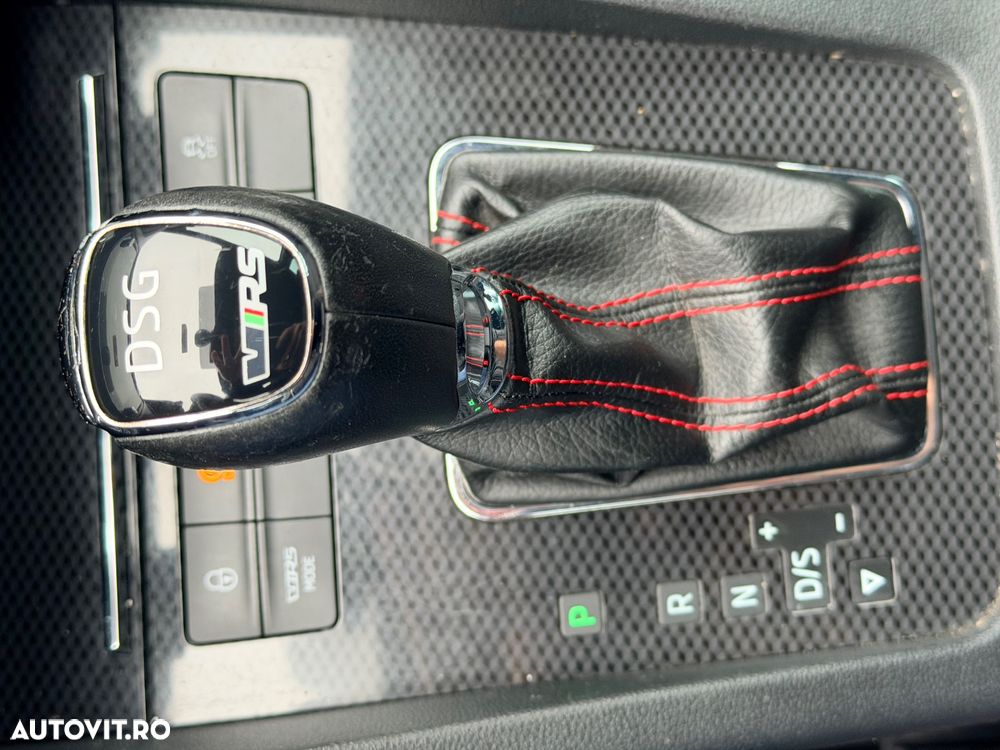 Skoda Octavia 2.0 TDI DSG RS - 19