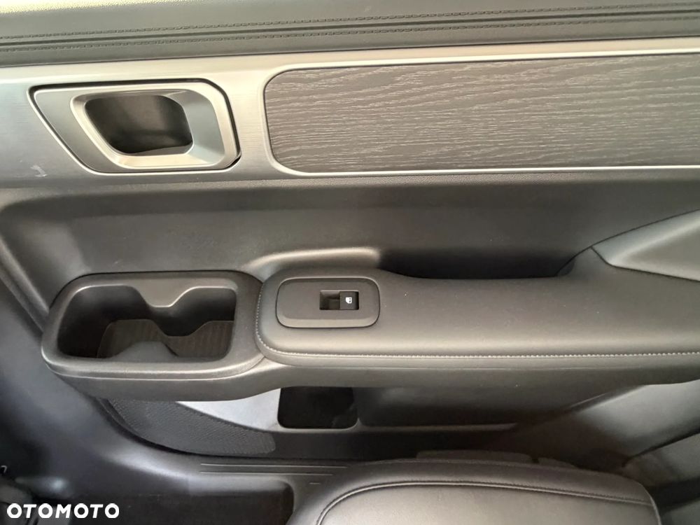 Hyundai Santa Fe - 20