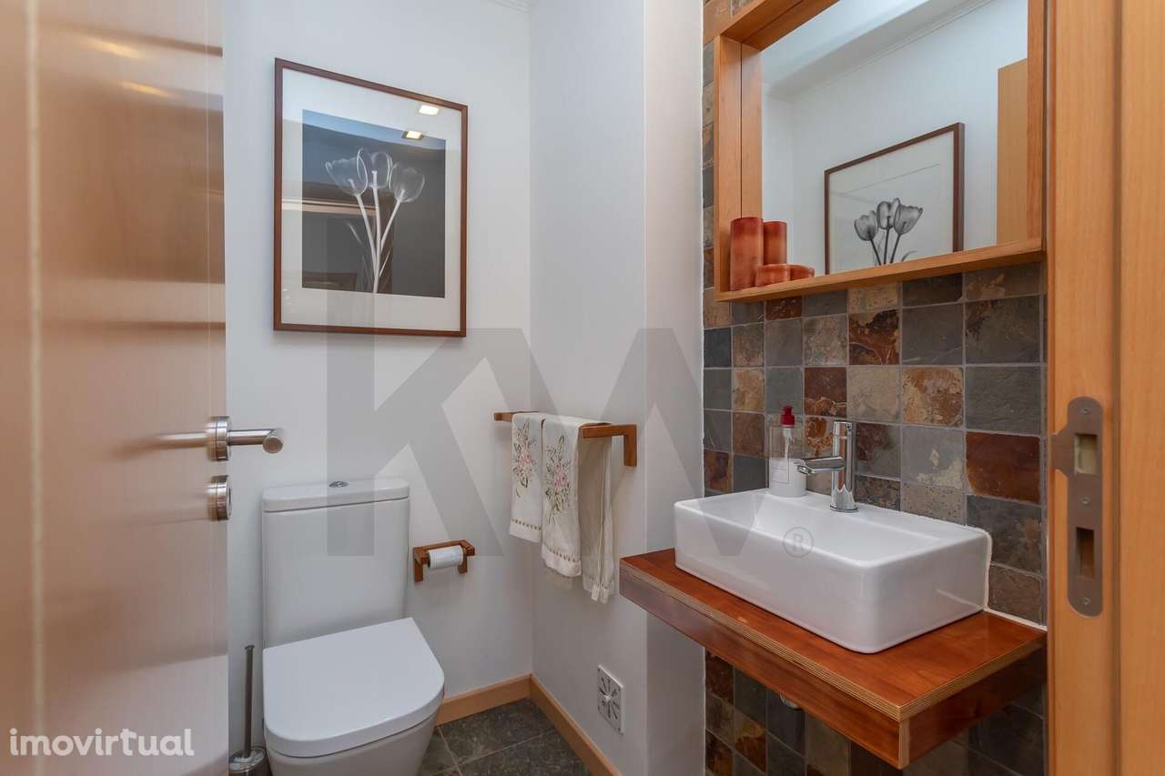 Apartamento T4 com 2 Suites e varandas em Alcabideche - Grande imagem: 2/25