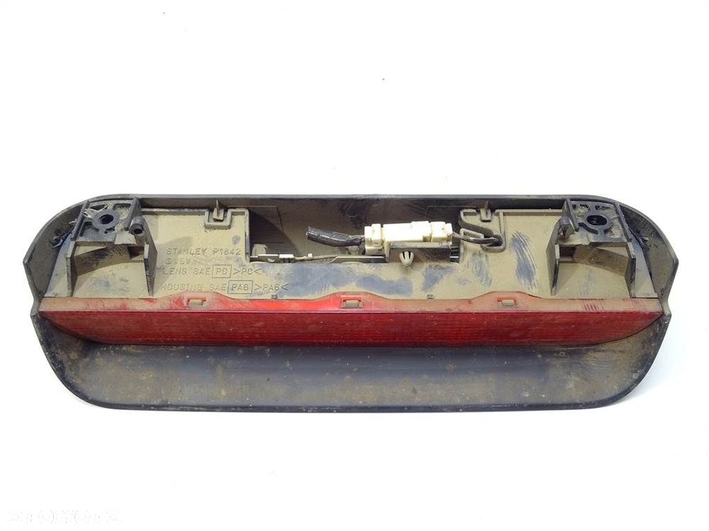 LAMPA ŚWIATŁO STOP - 45.00 PLN - NISSAN X-TRAIL I (T30) 2001 - 2013 2.2 dCi 4x4 100 kW [136 KM] - 2